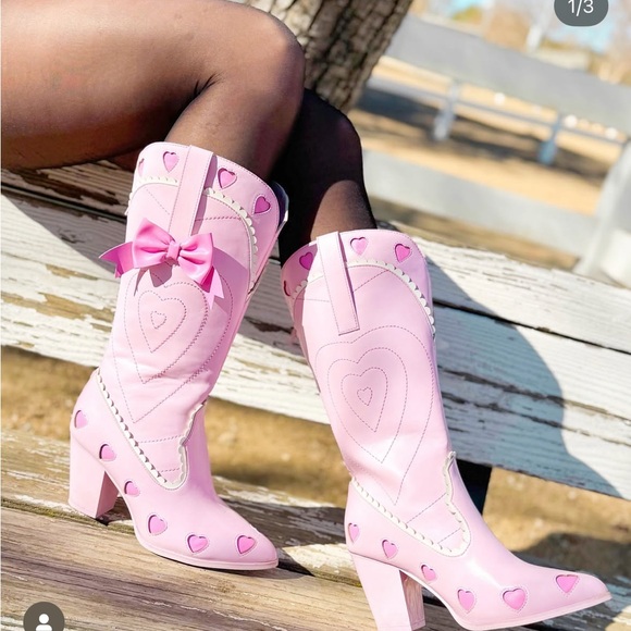 Y.R.U. X Dolls Kill Pink Heart Bow Coquette Space Barbie Cowgirl Boots NIB 8 - Picture 2 of 16
